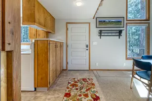 71073 Bracken Ln, Black Butte Ranch, OR 97759 - Photo 13