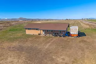 23810 Gaines Rd, Merrill, OR 97633 - Photo 23