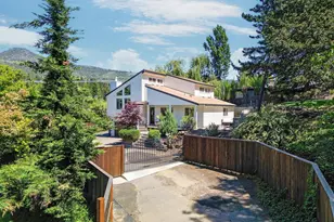 23 San Marcos Dr, Medford, OR 97504 - Photo 31