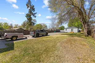2823 Homedale Rd, Klamath Falls, OR 97603 - Photo 37