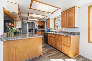 2823 Homedale Rd, Klamath Falls, OR 97603 - Photo 13