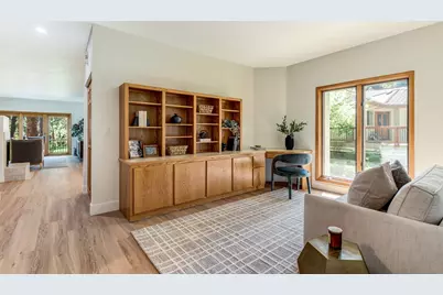 60768 Breckenridge Street, Bend, OR 97702 - Photo 15