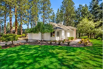 60768 Breckenridge Street, Bend, OR 97702 - Photo 1