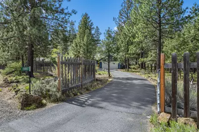 18887 Choctaw Road, Bend, OR 97702 - Photo 17