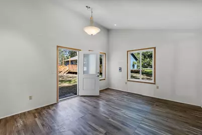18887 Choctaw Road, Bend, OR 97702 - Photo 13