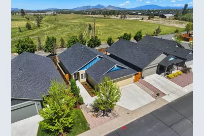2933 NW Hemlock Lane, Redmond, OR 97756 - Photo 37