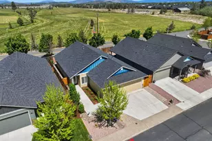 2933 NW Hemlock Ln, Redmond, OR 97756 - Photo 37