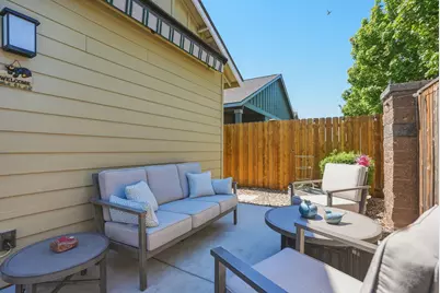 2933 NW Hemlock Lane, Redmond, OR 97756 - Photo 27