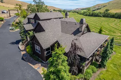 6100 Eightmile Road, The Dalles, OR 97058 - Photo 3