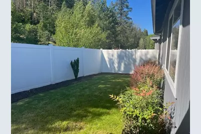 126 Sienna Way, Rogue River, OR 97537 - Photo 11