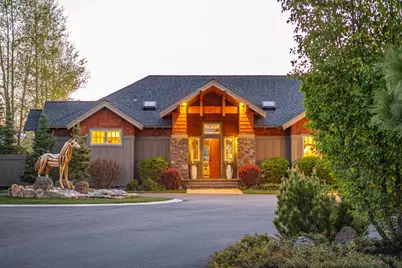 67167 Highway 20, Bend, OR 97703 - Photo 11