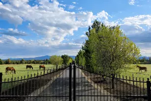 67167 Hwy 20, Bend, OR 97703 - Photo 3