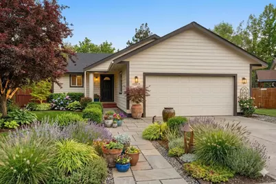 62803 Snowcap Court, Bend, OR 97701 - Photo 1