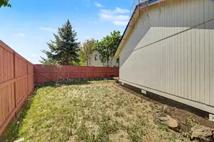 62803 Snowcap Ct, Bend, OR 97701 - Photo 21