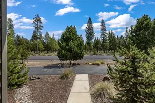 51852 Hollinshead Pl, La Pine, OR 97739 - Photo 7