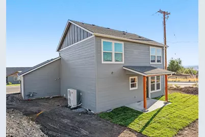 6001 Dove Hollow Drive, Klamath Falls, OR 97603 - Photo 3