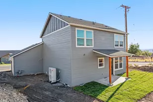 6001 Dove Hollow Dr, Klamath Falls, OR 97603 - Photo 3