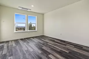 6001 Dove Hollow Dr, Klamath Falls, OR 97603 - Photo 29