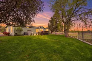 64992 Valeview Dr, Bend, OR 97703 - Photo 47