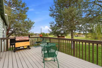 64992 Valeview Drive, Bend, OR 97703 - Photo 21