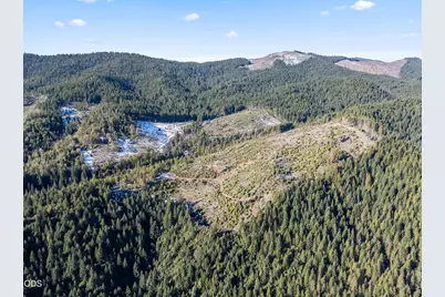 Upper Joe Creek Road #5200, Grants Pass, OR 97526 - Photo 35