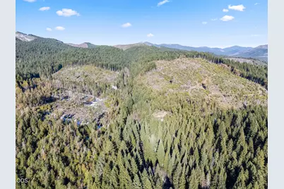 Upper Joe Creek Road #5200, Grants Pass, OR 97526 - Photo 33