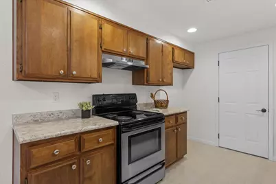 783 Columbine Way, Central Point, OR 97502 - Photo 9