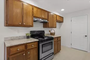 783 Columbine Way, Central Point, OR 97502 - Photo 9