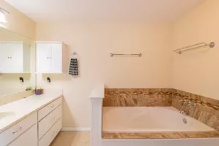 1710 NE Hillcrest Ln, Grants Pass, OR 97526 - Photo 35