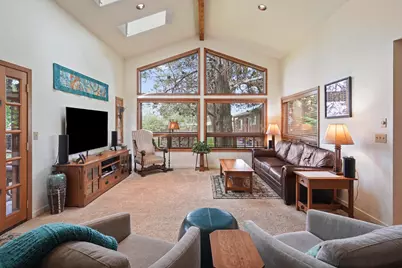 62636 Erickson Road, Bend, OR 97701 - Photo 15