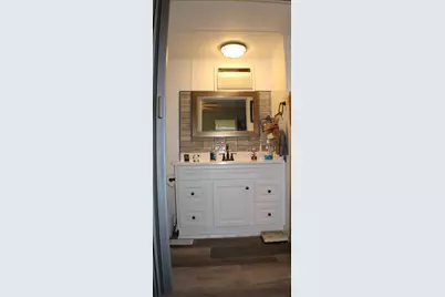 6226 E Evans Creek Road #Unit 12, Rogue River, OR 97537 - Photo 11
