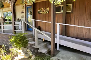 6226 E Evans Creek Rd, Rogue River, OR 97537 - Photo 5