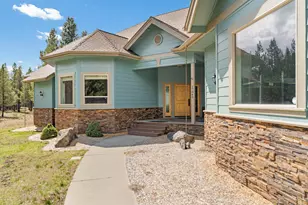 17045 Shawnee Cir, Bend, OR 97707 - Photo 5