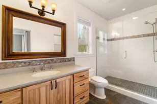 17045 Shawnee Cir, Bend, OR 97707 - Photo 33