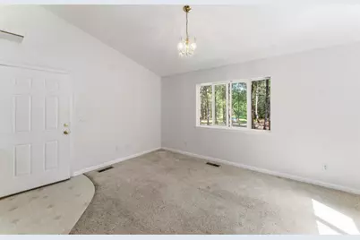 580 Portland Avenue, Grants Pass, OR 97526 - Photo 23