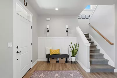 748 NW 27th Street, Redmond, OR 97756 - Photo 5
