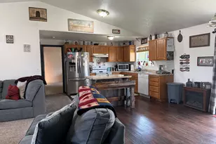 2329 NE Yellowpine Rd, Prineville, OR 97754 - Photo 11