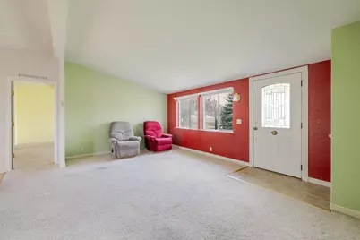 1645 NE 6th Street, Redmond, OR 97756 - Photo 7