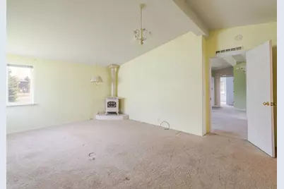 1645 NE 6th Street, Redmond, OR 97756 - Photo 13