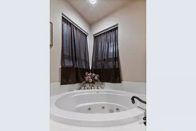 2160 Crestbrook Road #9, Medford, OR 97504 - Photo 15