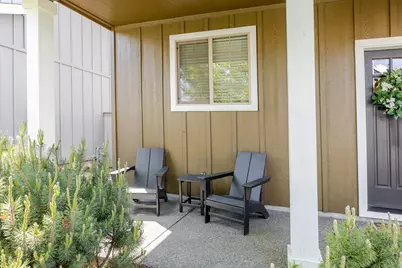 63121 De Haviland Court, Bend, OR 97701 - Photo 3