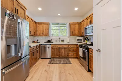 63121 De Haviland Court, Bend, OR 97701 - Photo 11