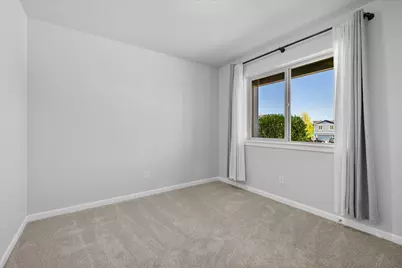 21275 Thornhill Lane, Bend, OR 97701 - Photo 15