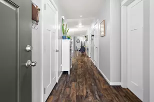 21275 Thornhill Ln, Bend, OR 97701 - Photo 23