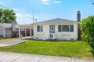 166 Mace Rd, Medford, OR 97501 - Photo 3