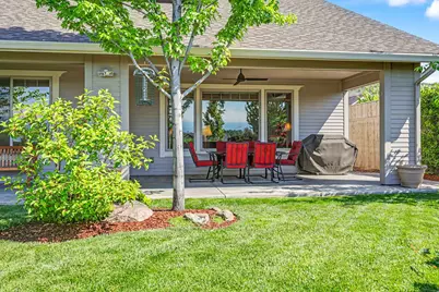 3974 Calle Vista Drive, Medford, OR 97504 - Photo 33