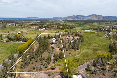 999 NE King Way, Redmond, OR 97756 - Photo 43