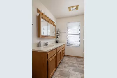 999 NE King Way, Redmond, OR 97756 - Photo 27