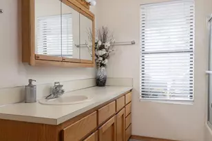 999 NE King Way, Redmond, OR 97756 - Photo 27