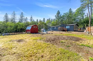 221 Hansen Dr, Grants Pass, OR 97526 - Photo 37